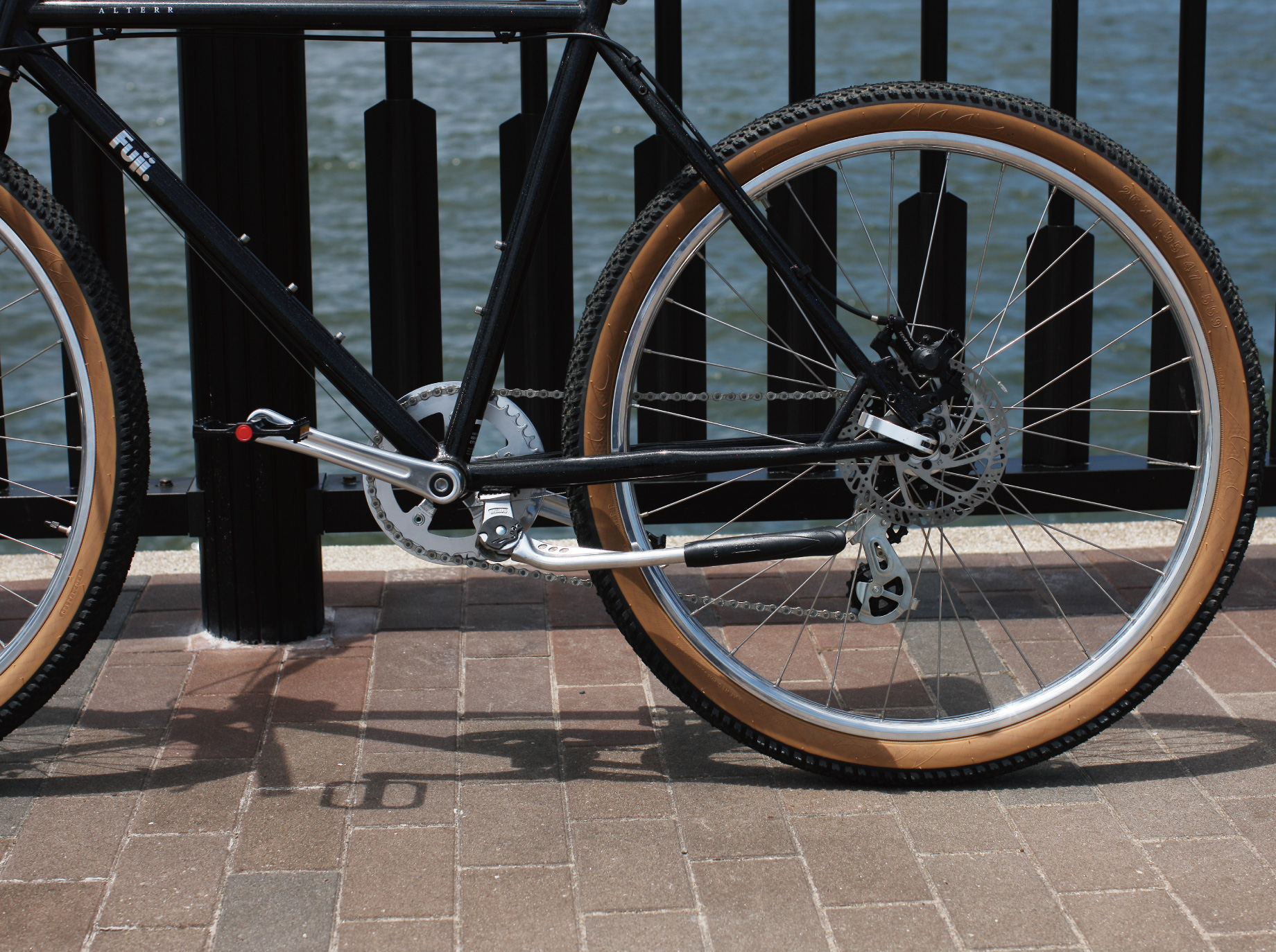自転車SIA FEI 自転車SIA FEIの通販 by t.m.Company's shop｜ラクマ